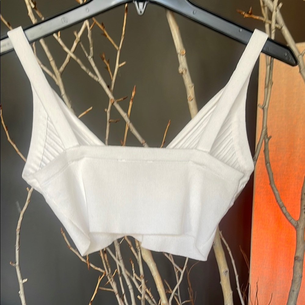 White Ribbed Crop bra Top - Picture 3 of 4